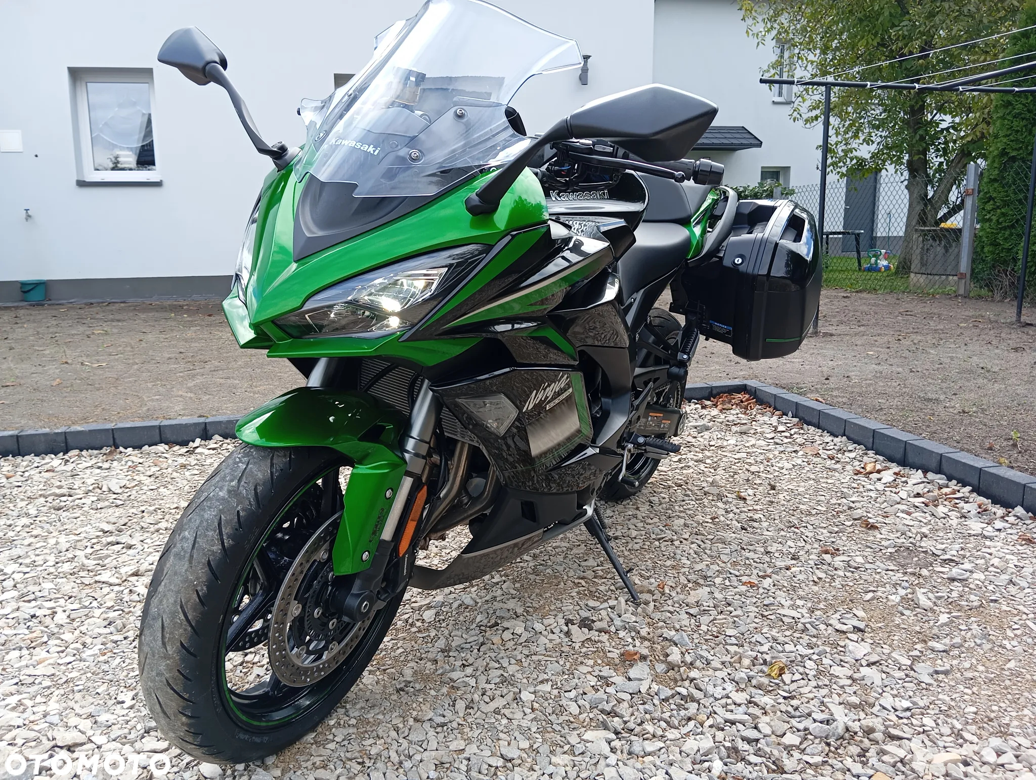 Kawasaki Ninja 1000 SX - 19