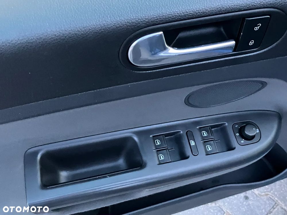 Volkswagen Golf Plus 1.6 Tour Edition - 19