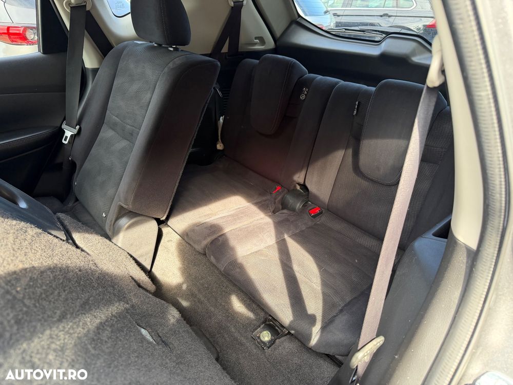 Nissan X-Trail 1.6 dCi ALL-MODE 4x4i N-Connecta - 18