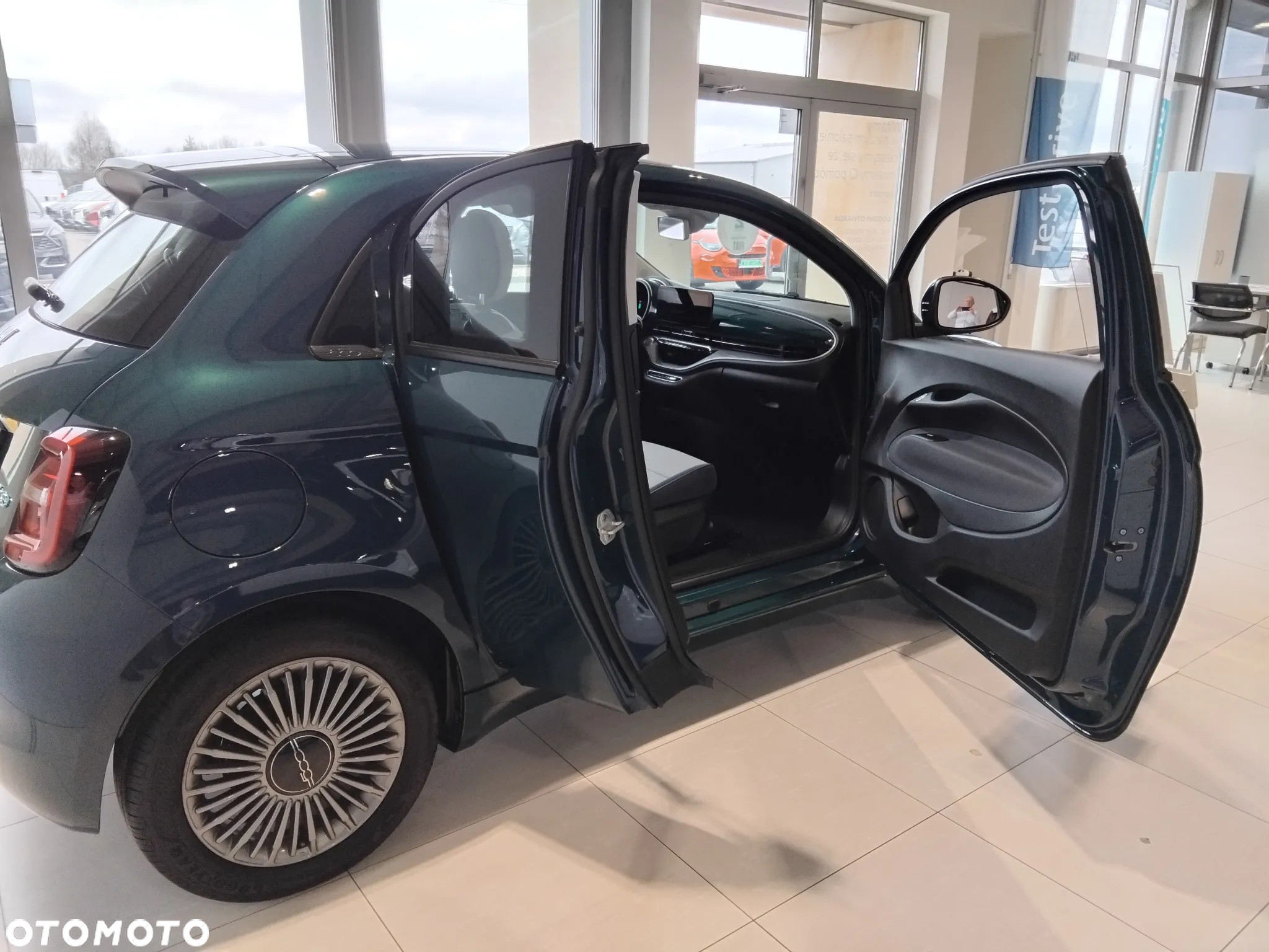 Fiat 500e - 5
