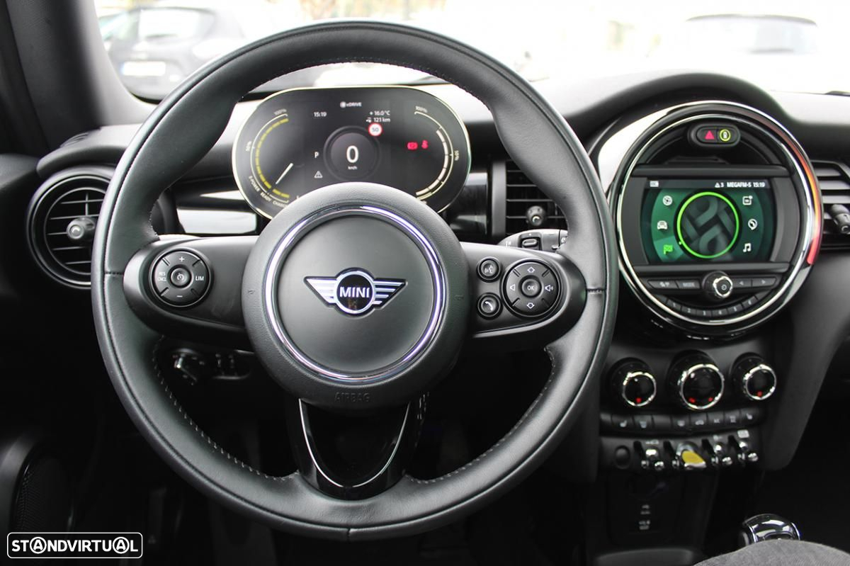MINI 3 Portas Cooper SE - 18