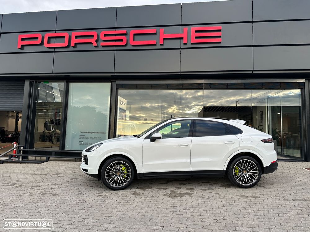 Porsche Cayenne - 1