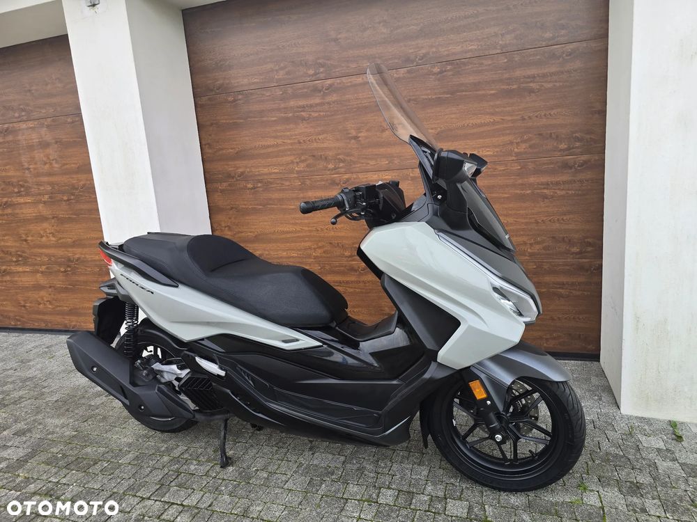 Honda NSS - 24