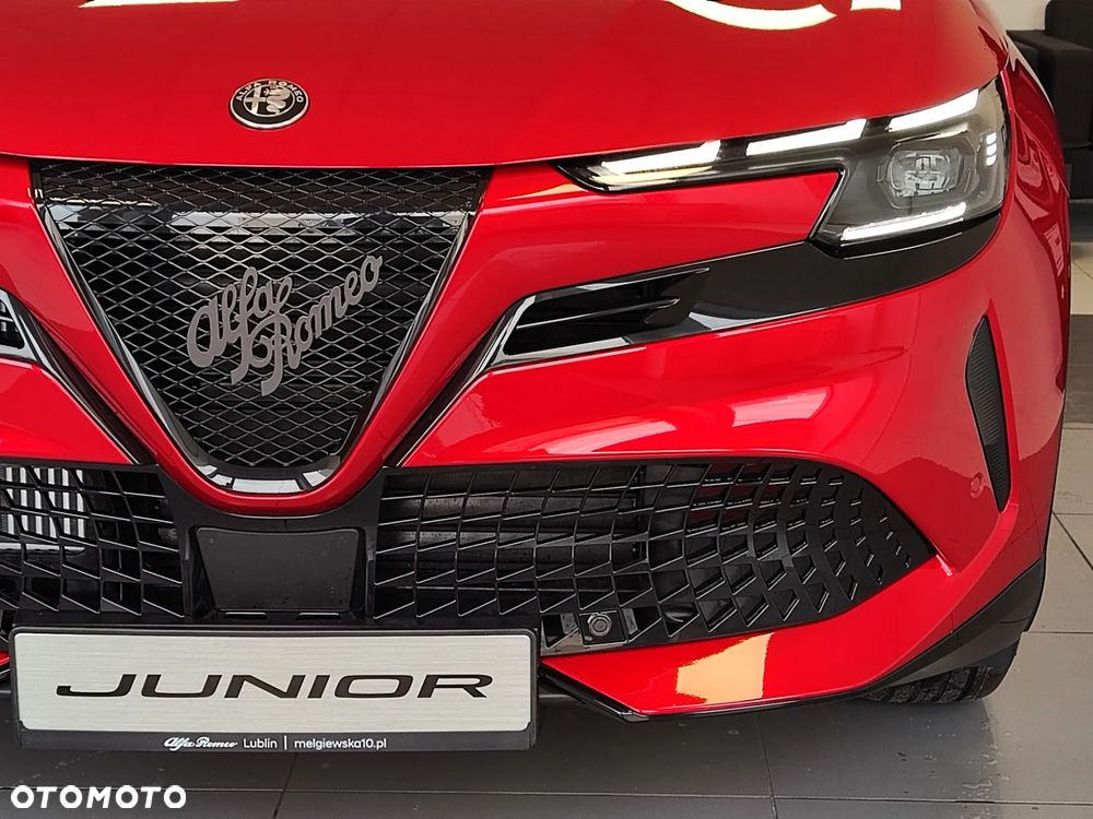 Alfa Romeo Junior 1.2 mHEV Ibrida Speciale eDCT - 6