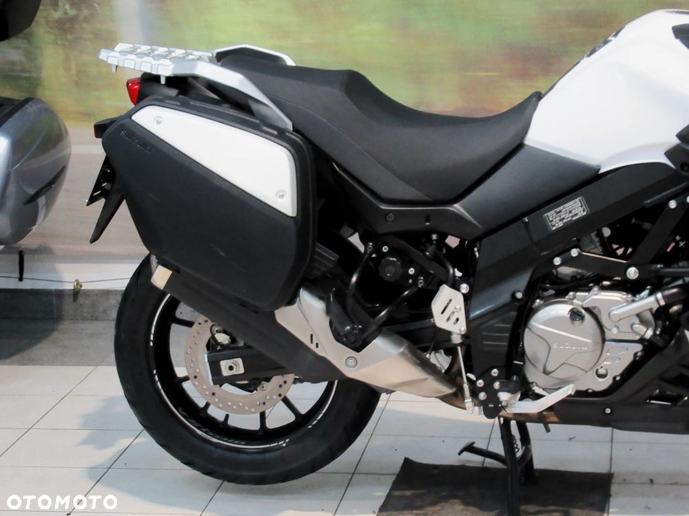 Suzuki V-STROM - 15