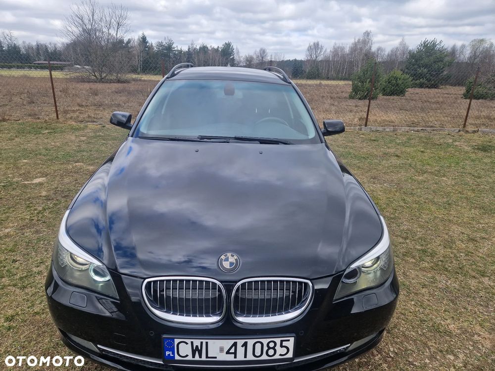 BMW Seria 5 525d - 10