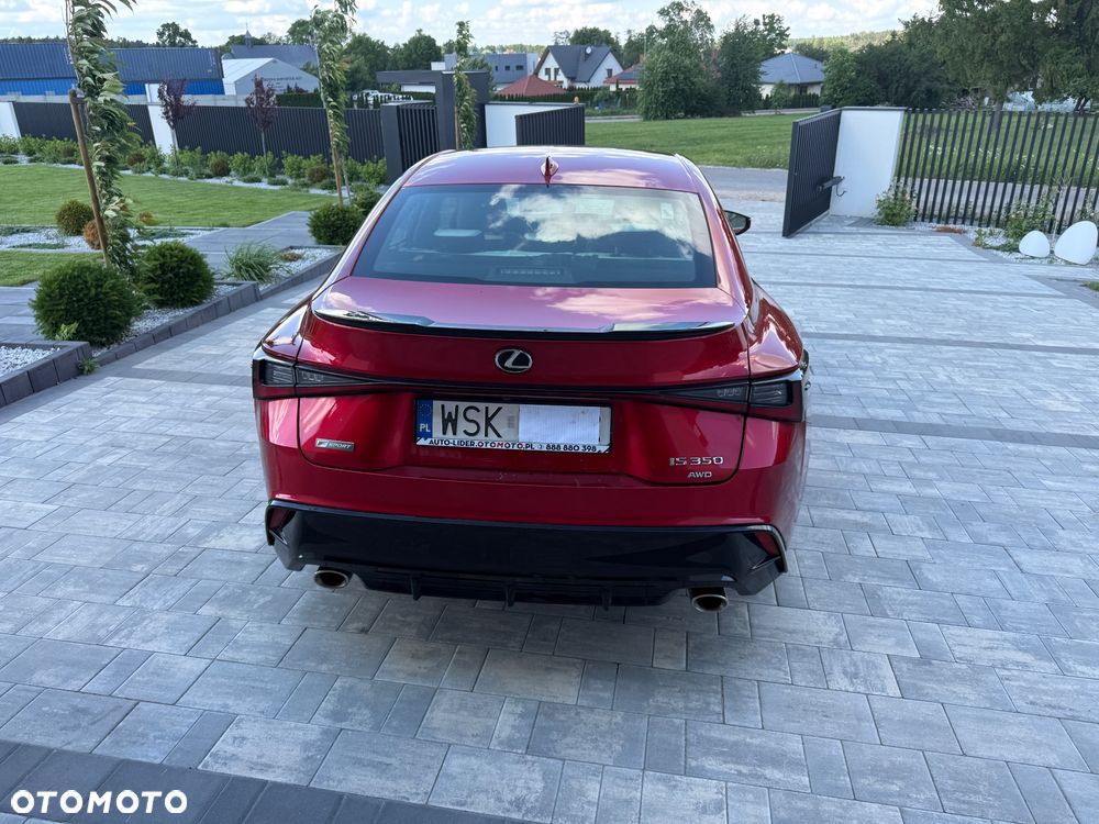 Lexus IS - 9