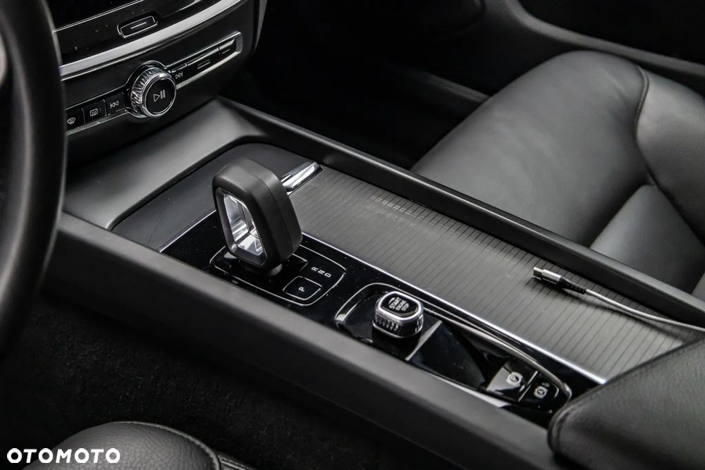 Volvo V60 - 16