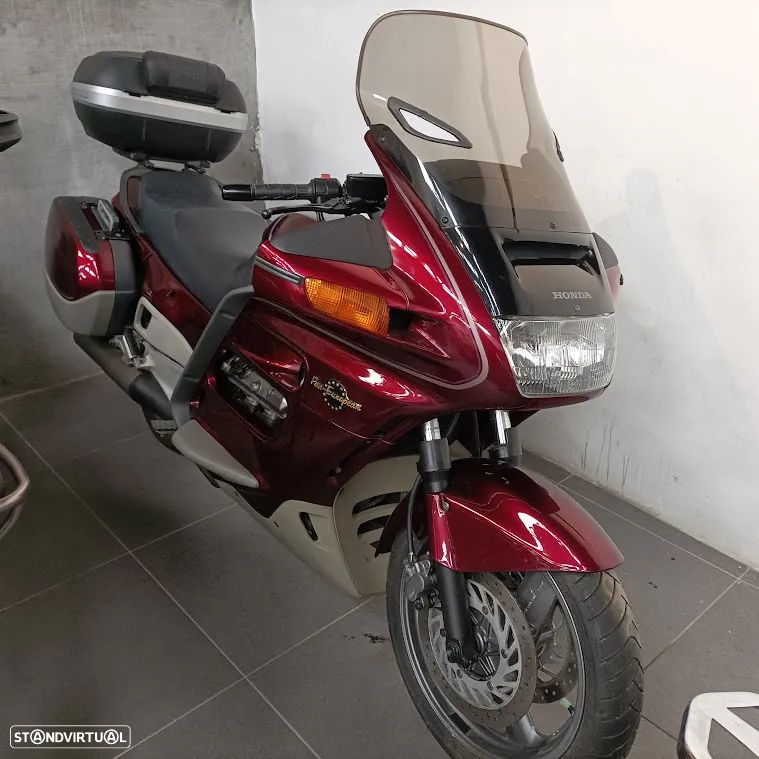 Honda Pan European ST 1100 - 1