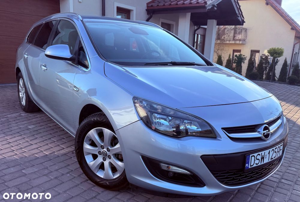 Opel Astra 1.4 Turbo ecoFLEX Start/Stop Exklusiv - 1