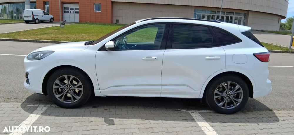 Ford Kuga - 4