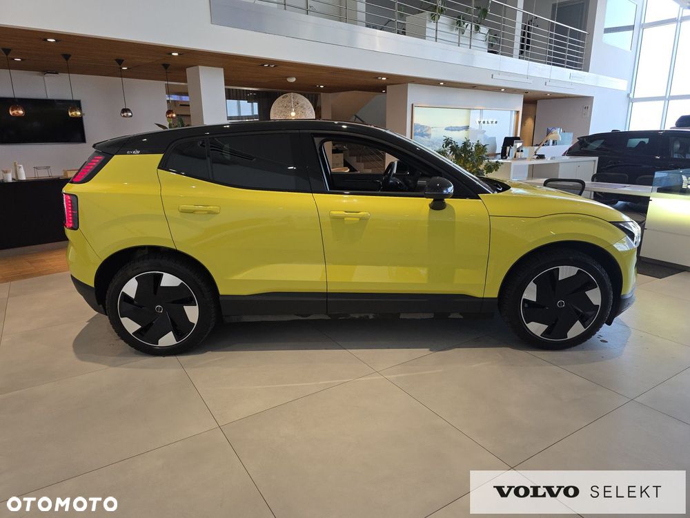 Volvo EX30 - 6