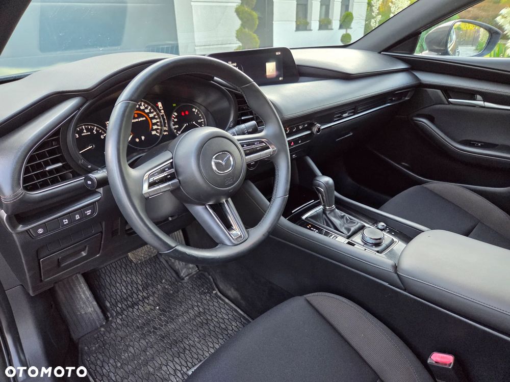 Mazda 3 e-SKYACTIV-G 2.0 M HYBRID DRIVE - 16