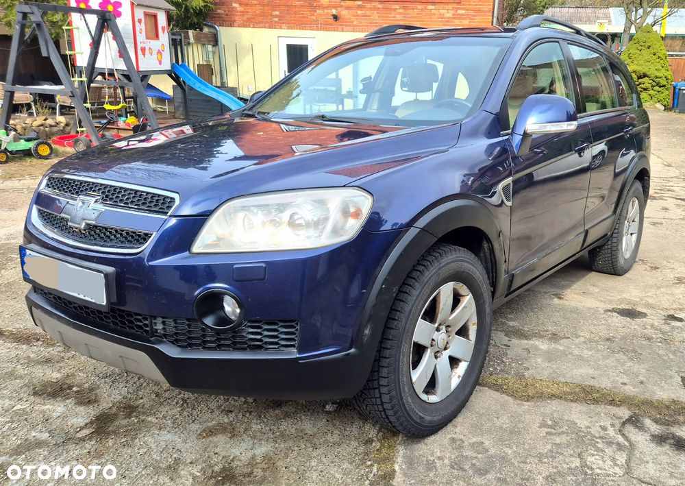 Chevrolet Captiva 3.2 LT (deu) - 12