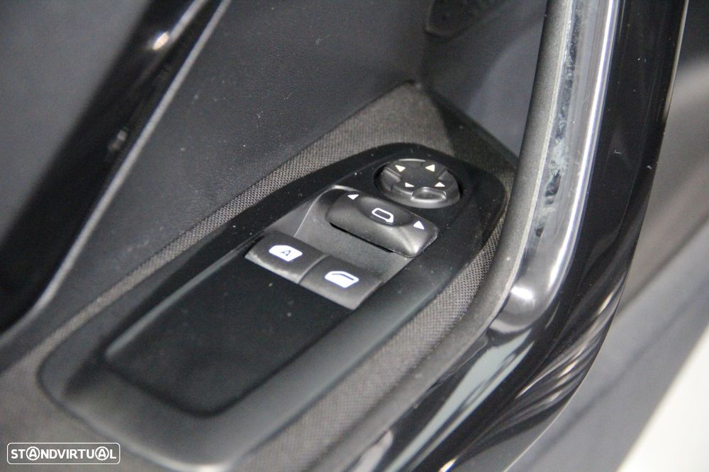 Peugeot 208 1.6 BlueHDi Style - 6