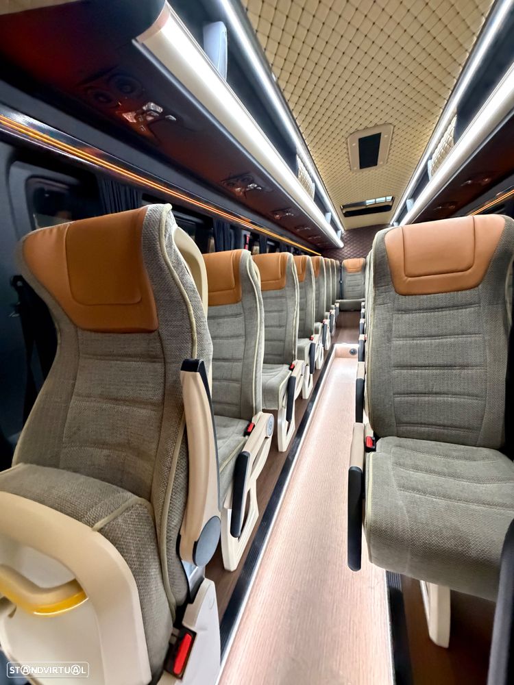 Mercedes Benz Sprinter 519 - 3