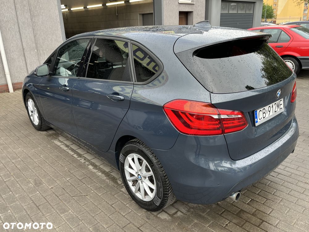 BMW Seria 2 220d Advantage - 5