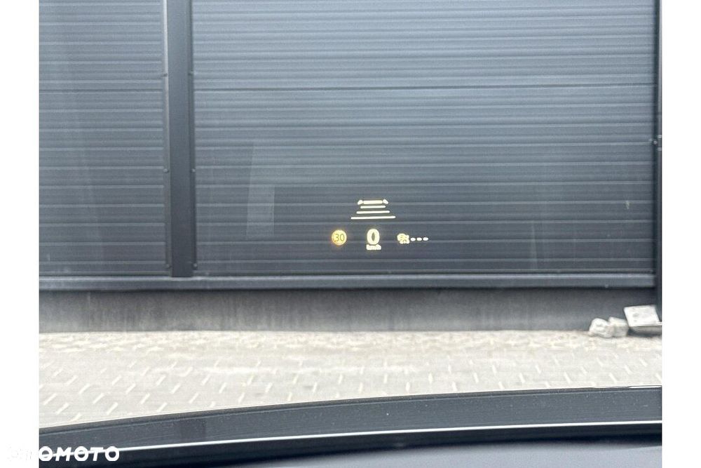 Mazda 3 ver-2-0-mhev-hikari - 15