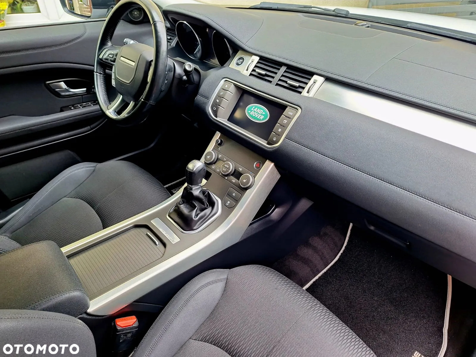 Land Rover Range Rover Evoque 2.0 D150 R-Dynamic - 10