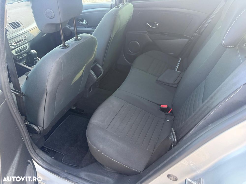 Renault Megane dCi 110 FAP LIMITED - 8
