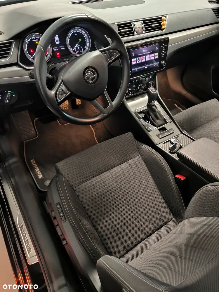 Skoda Superb 2.0 TDI SCR Style DSG - 13