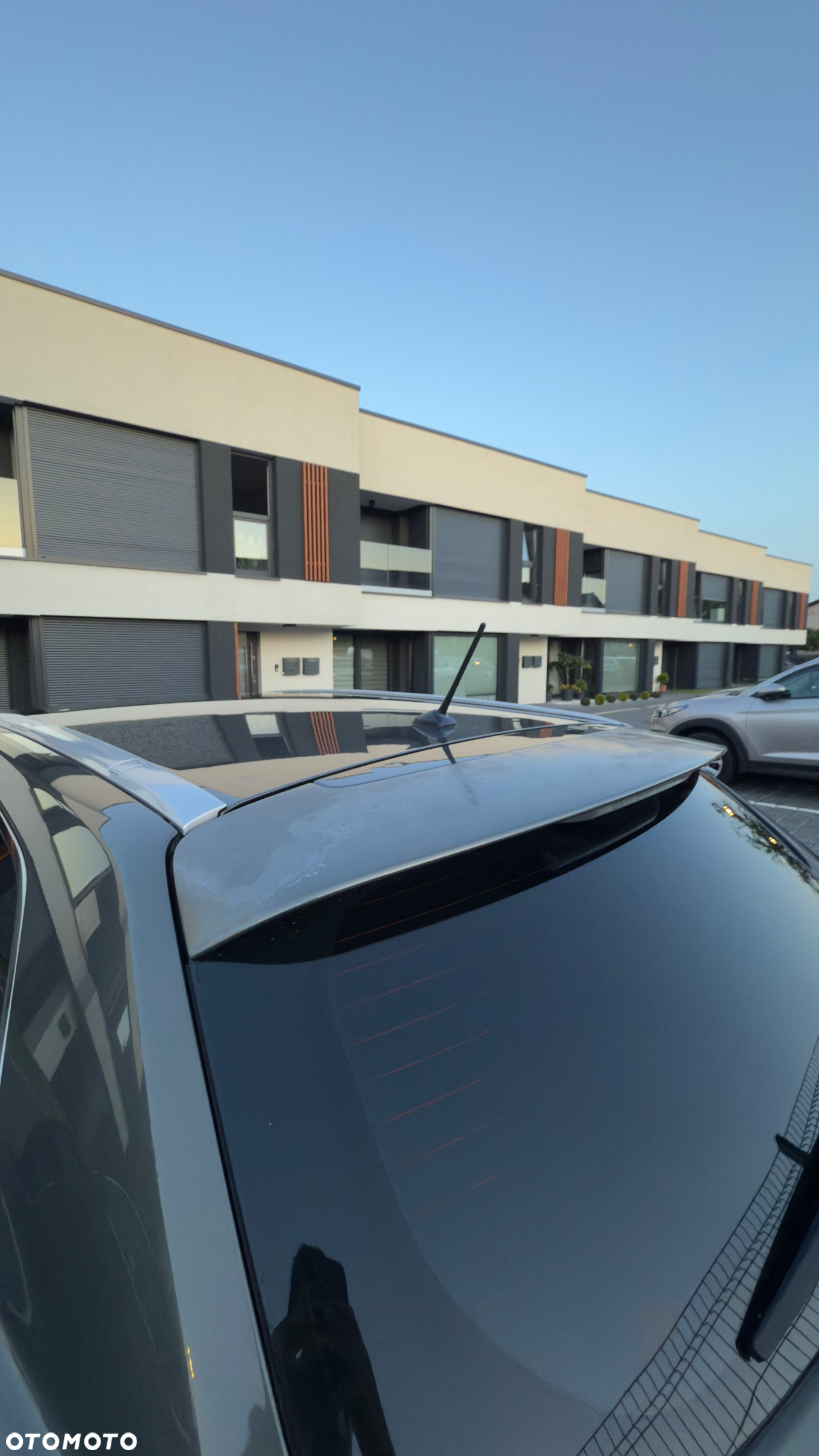 Toyota Avensis Combi 1.8 Comfort - 9