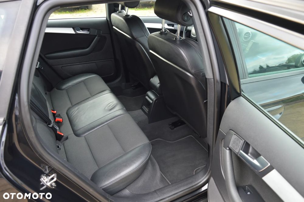 Audi A3 Sportback 2.0 TDI S line Sportpaket plus - 23