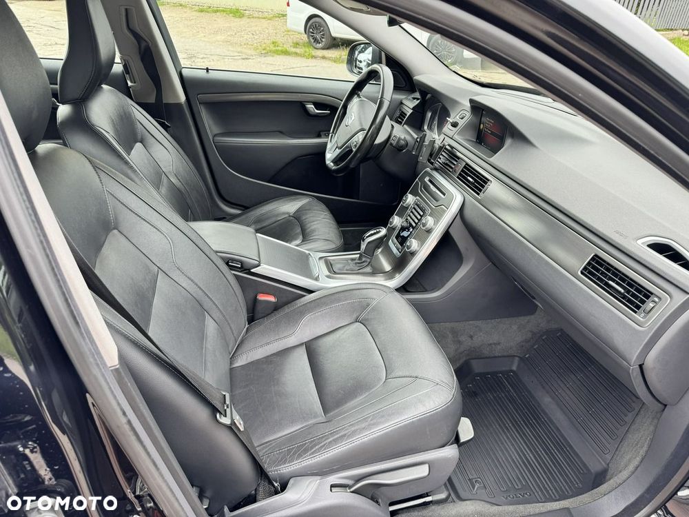 Volvo V70 D4 Geartronic Momentum - 19