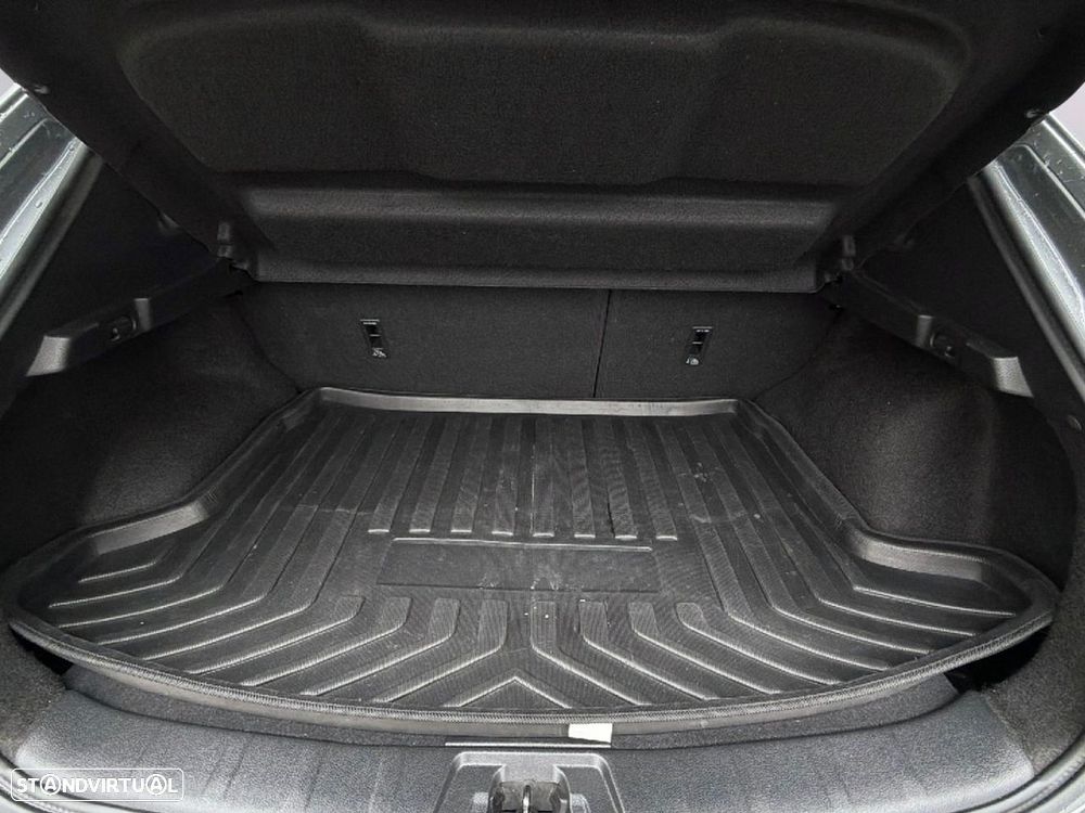 Nissan Qashqai 1.3 DIG-T N-Connecta - 22