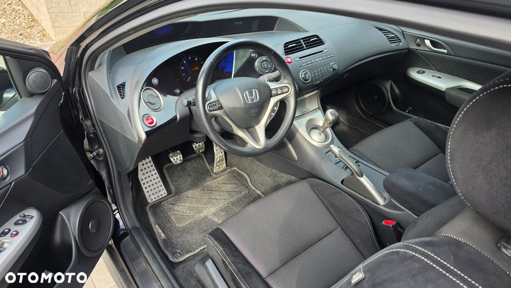 Honda Civic 1.8 LX - 11