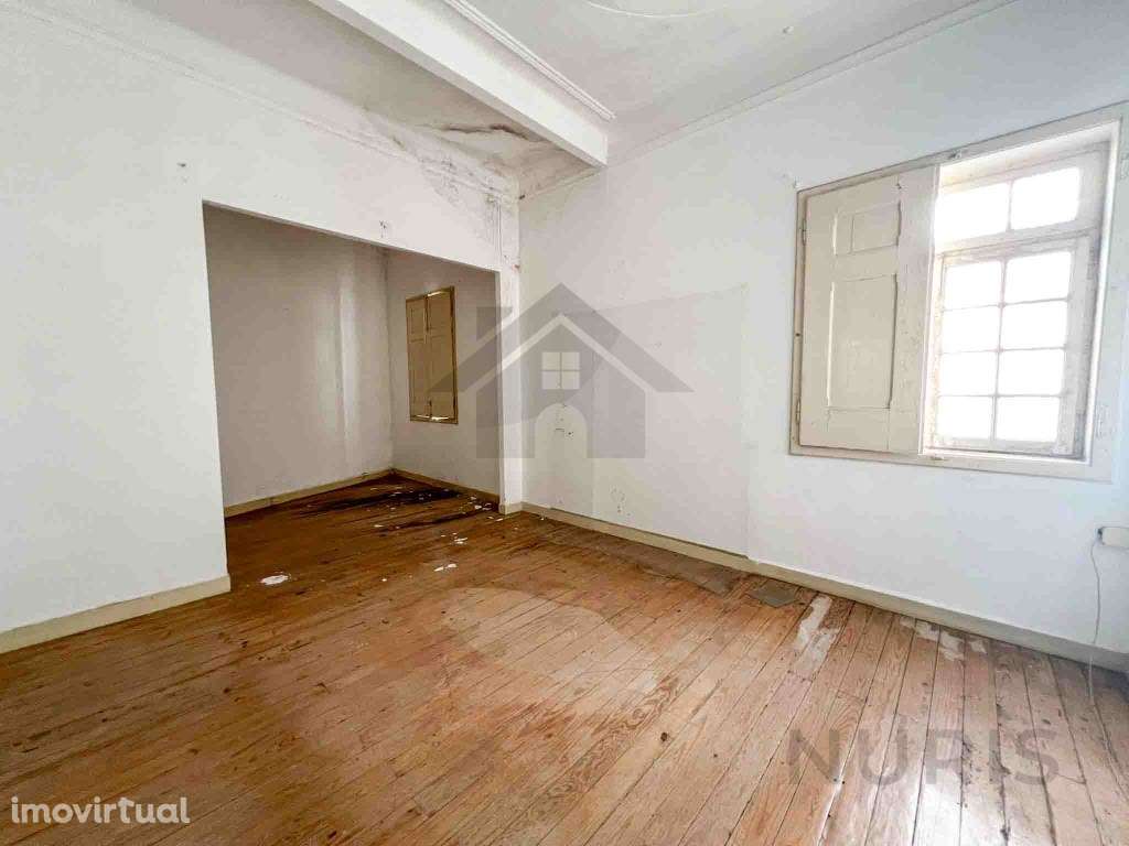 Moradia T3 com Espaço Comercial para Venda em Portimão - Grande imagem: 5/27