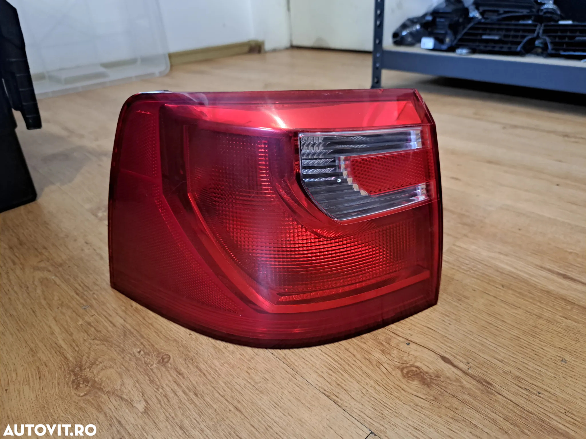 Stop tripla lampa stanga dreapta aripa spate Seat Alhambra 7N VW Sharan - 2