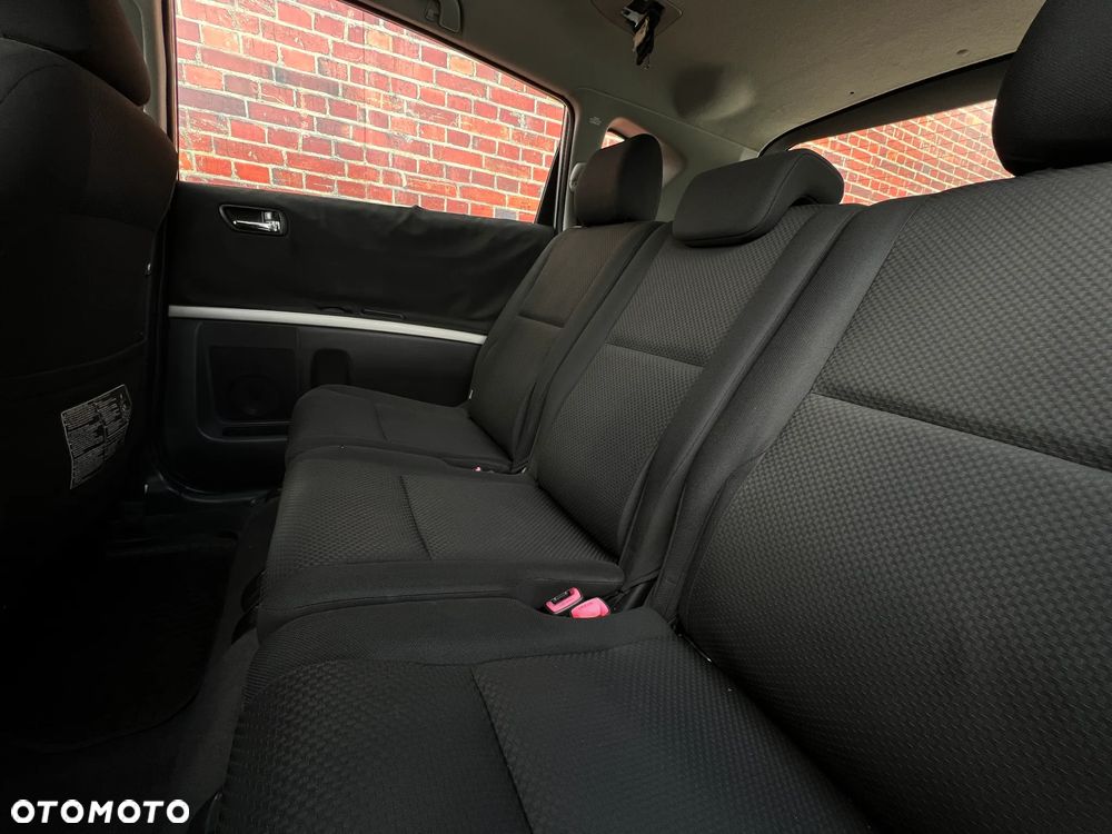 Toyota Corolla Verso - 16