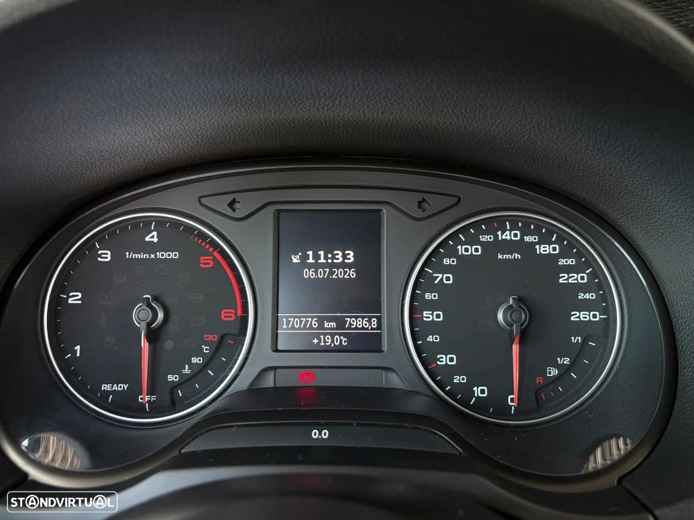 Audi A3 Sportback 1.6 TDI B.Line Attraction - 10