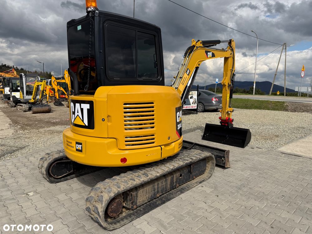 Caterpillar 304 E2 - 6