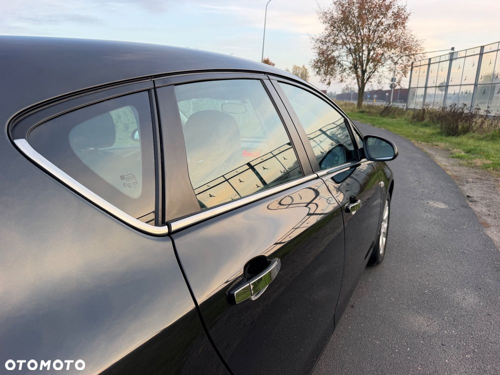 Opel Astra - 13