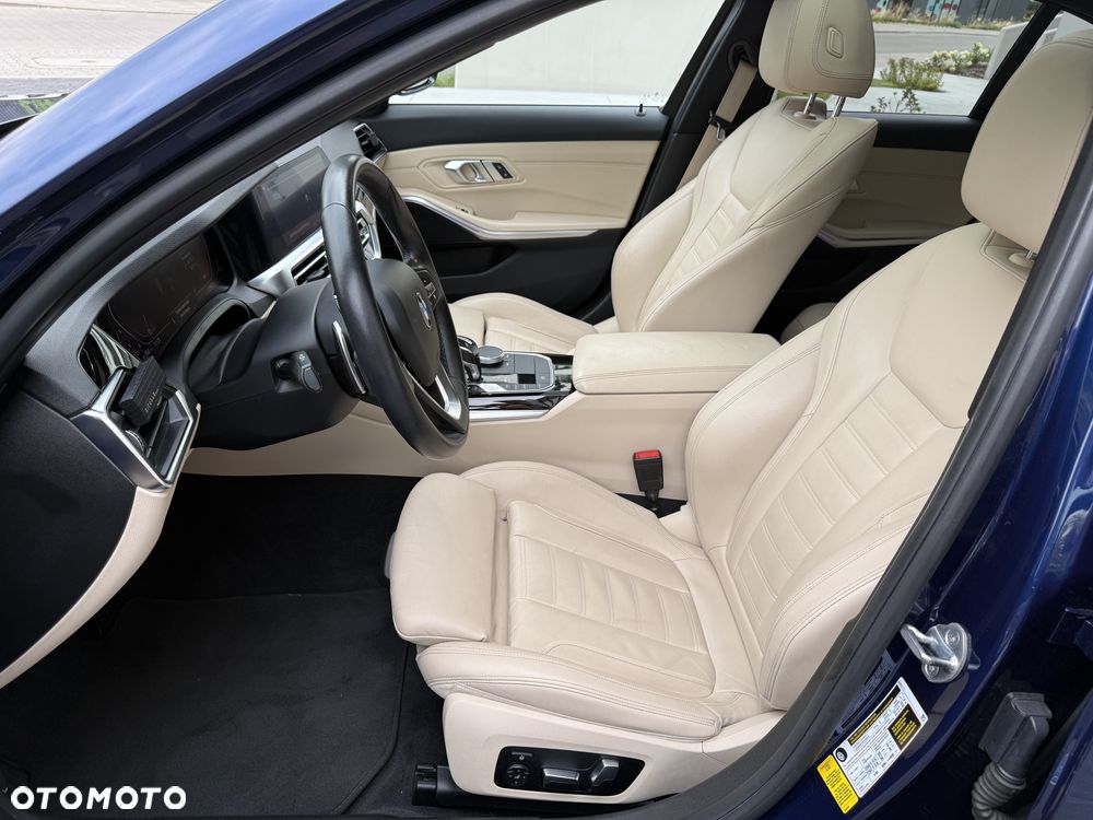BMW Seria 3 330i M Sport sport - 7