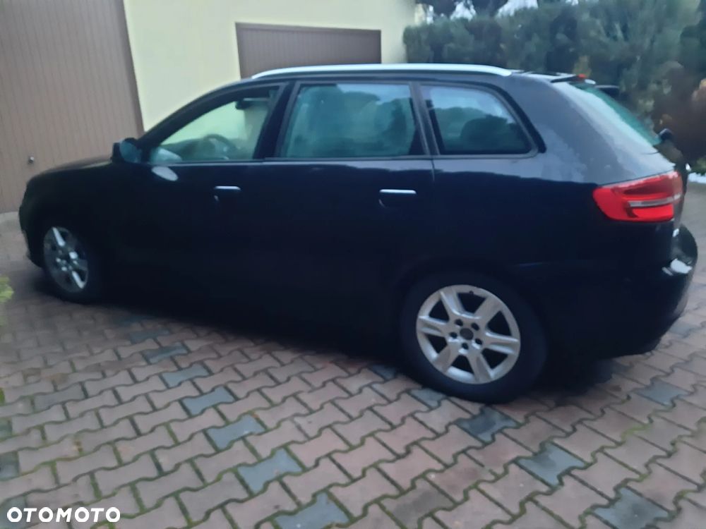 Audi A3 Sportback 2.0 TDI DPF Attraction - 3