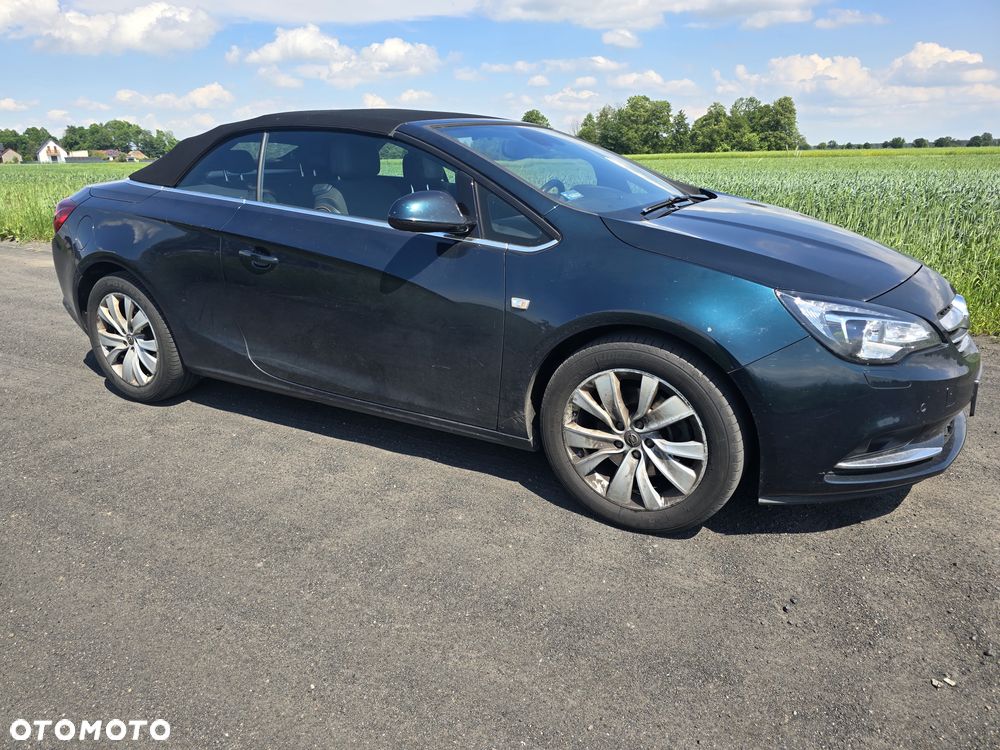 Opel Cascada 1.6 T Cosmo S&S - 2