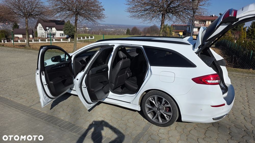 Ford Mondeo 2.0 EcoBlue Allrad ST-Line - 11