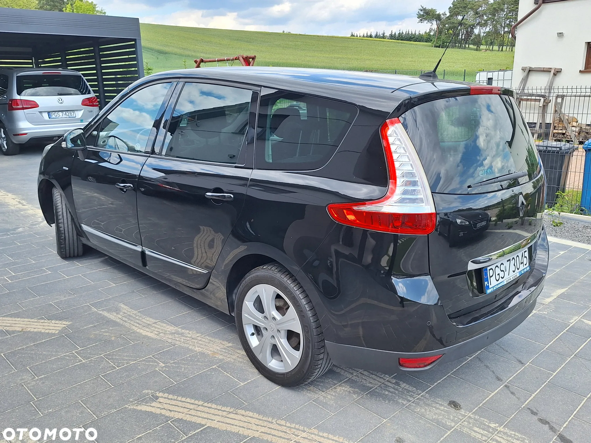 Renault Grand Scenic Gr 1.4 16V TCE Bose Edition - 11