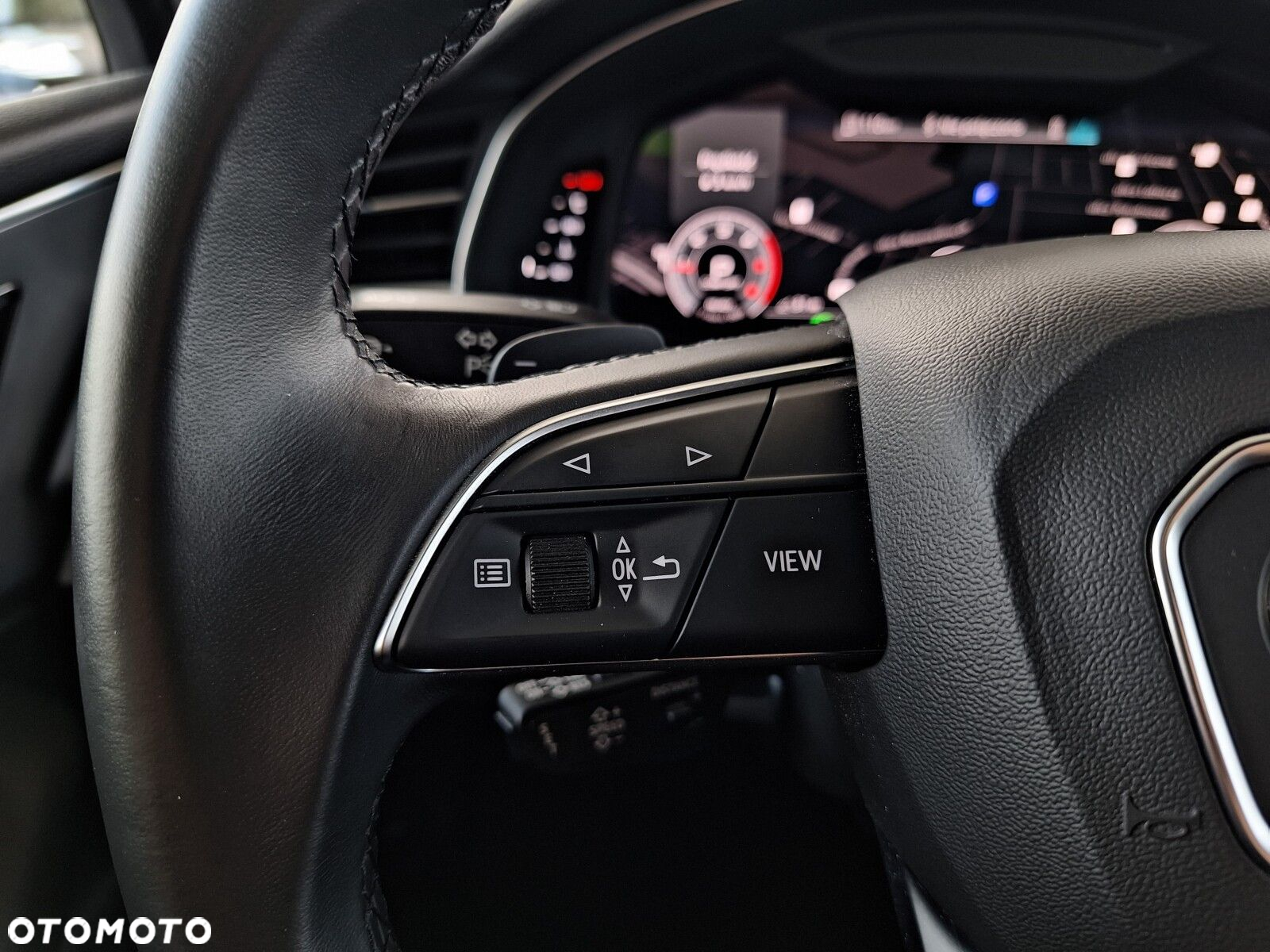 Audi Q7 - 36