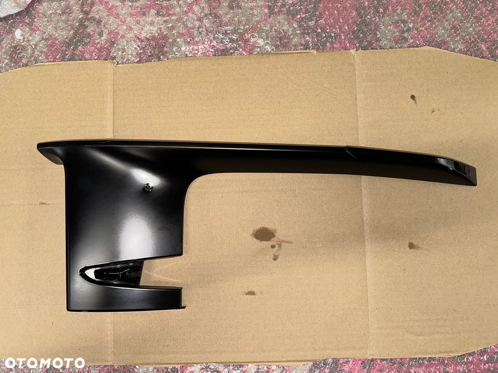 Listwa zderzaka lotka wlot powietrza prawy przód Porsche Cayenne Sport Design 9y0807796j 9y0 807 796 j - 1