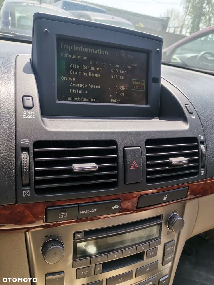 AVENSIS T25 2.0 VVTI blotnik drzwi klapa lusterko skora silnik skrzynia szyba lak 209 - 14