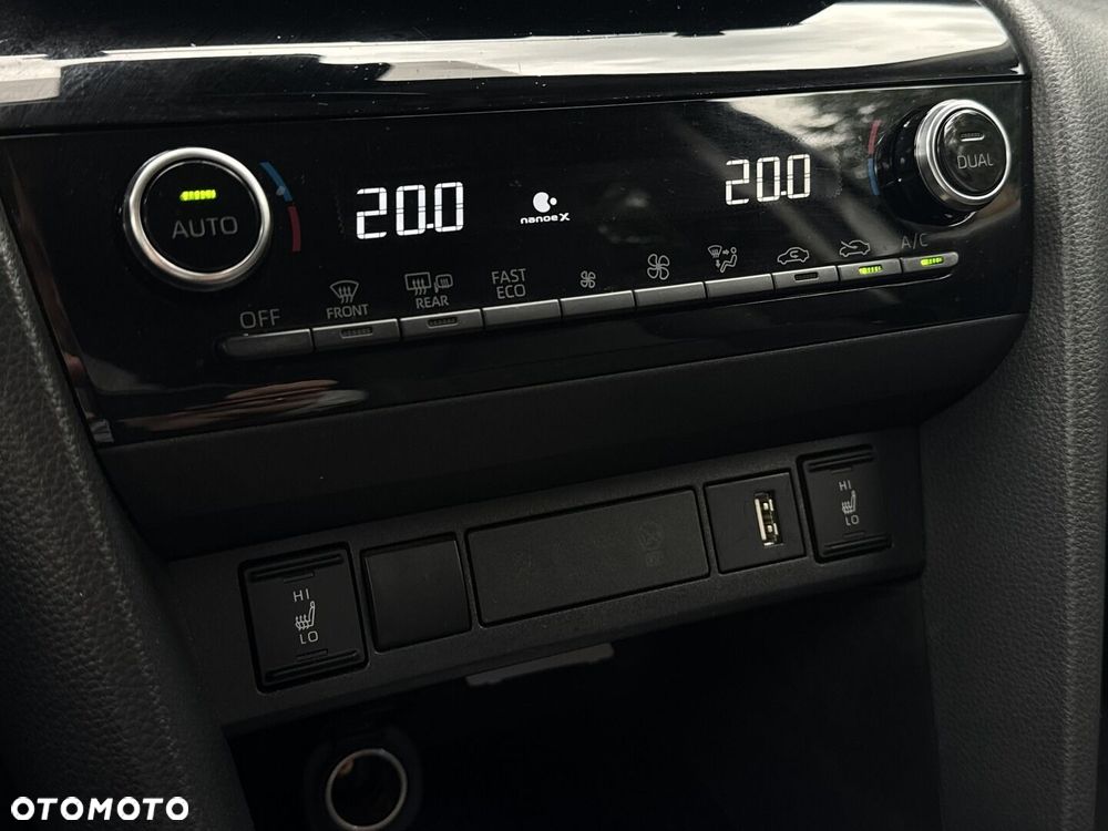 Toyota Yaris Cross - 26