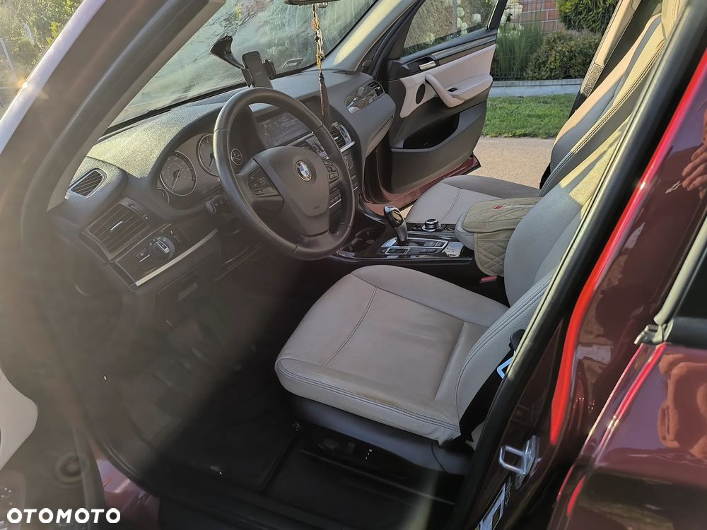 BMW X3 xDrive28i xLine - 13