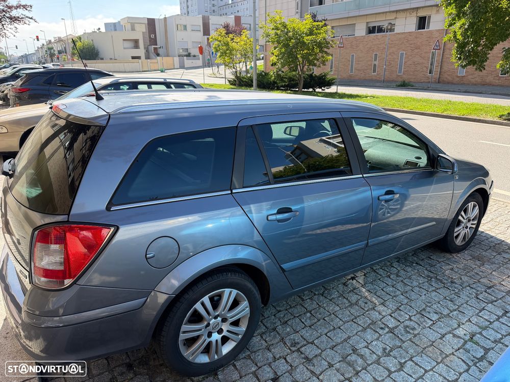 Opel Astra 1.3 CDTi Cosmo - 1