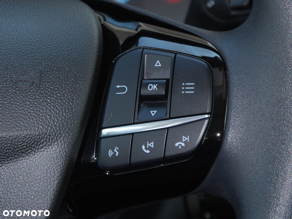 Ford Fiesta 1.1 Connected ASS - 28
