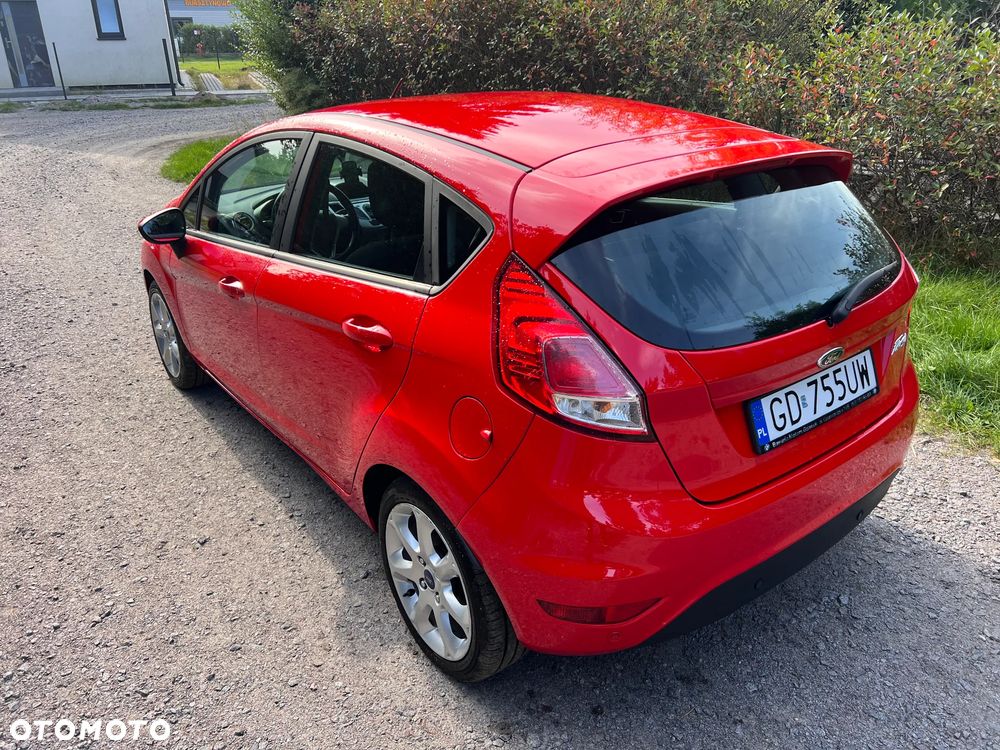 Ford Fiesta 2014 photo 5
