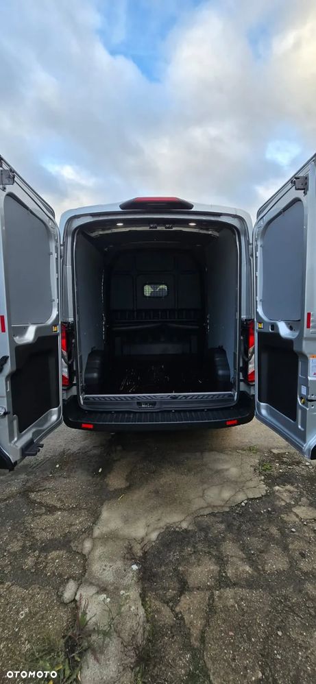 Ford Transit 350 L3H2 Trend - 18